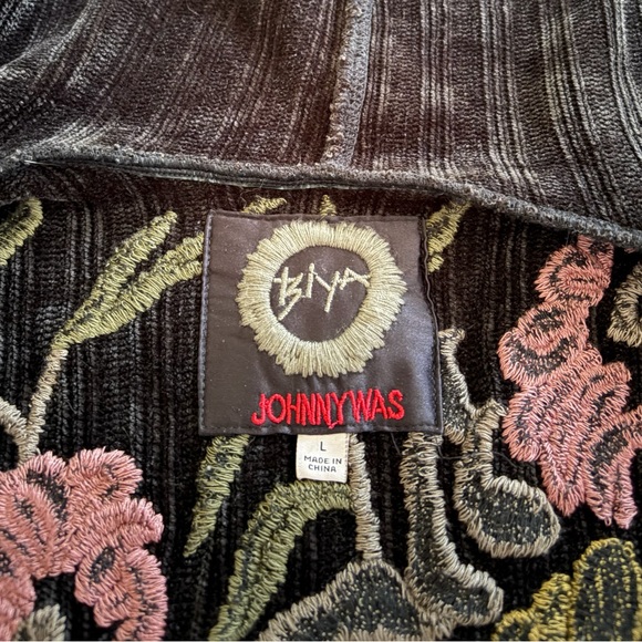 Johnny Was Sweater Biya Floral Embroidered Boho Duster Cardigan Wrap size Large - Picture 12 of 16